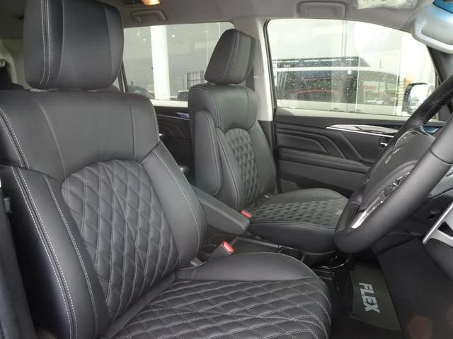 Mitsubishi DELICA 53