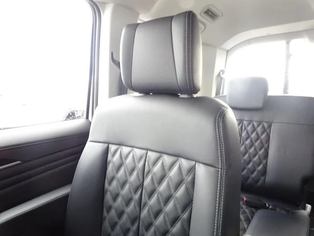 Mitsubishi DELICA 26