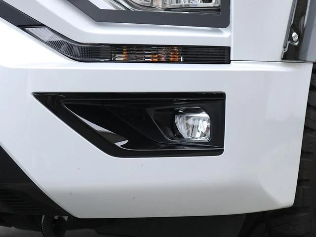 Mitsubishi DELICA 26