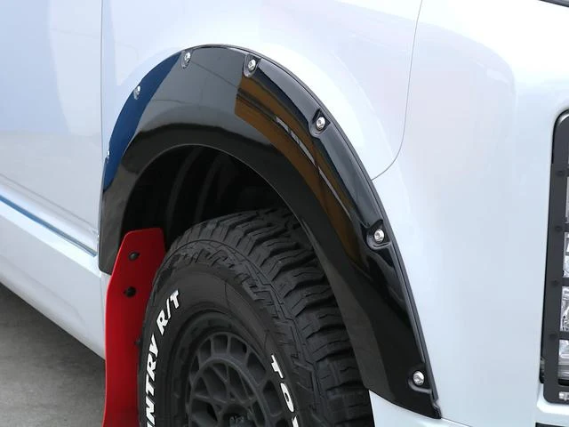 Mitsubishi DELICA 40