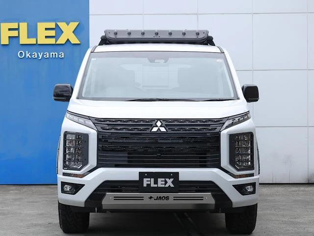 Mitsubishi DELICA 30