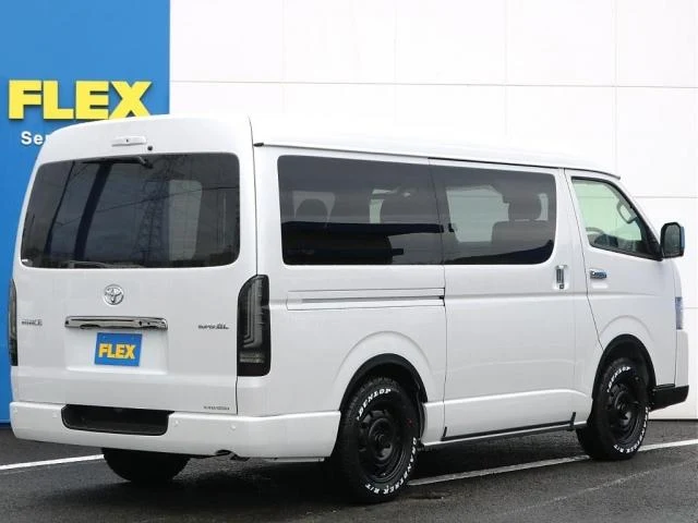 Toyota HIACE 20