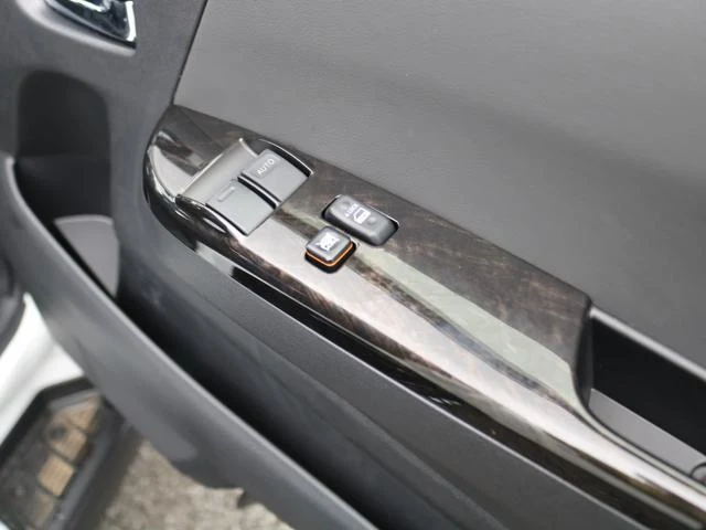 Toyota HIACE 52