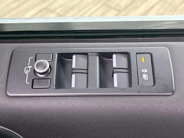 Land Rover DISCOVERY 49