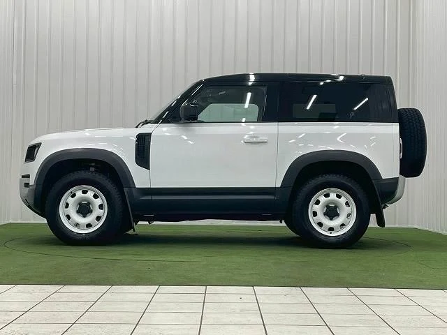 Land Rover DEFENDER 12