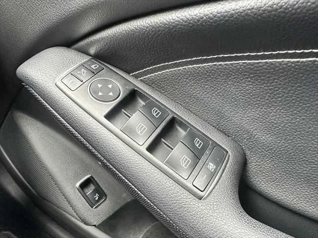 MERCEDES BENZ CLA-CLASS 35