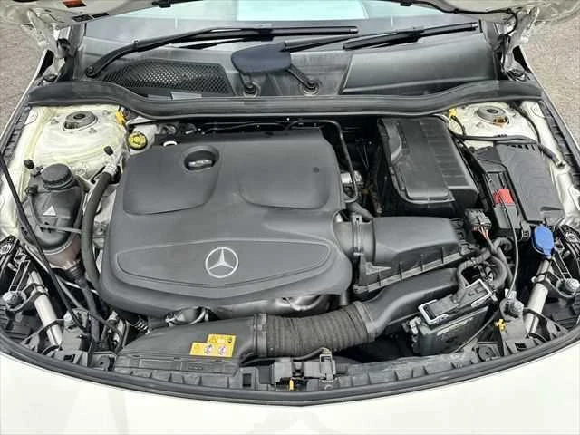 MERCEDES BENZ CLA-CLASS 25