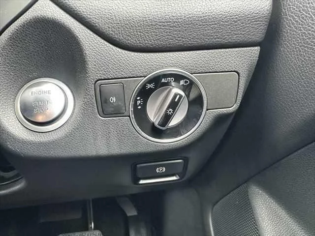 MERCEDES BENZ CLA-CLASS 36