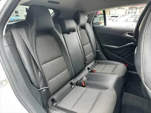 MERCEDES BENZ CLA-CLASS 7