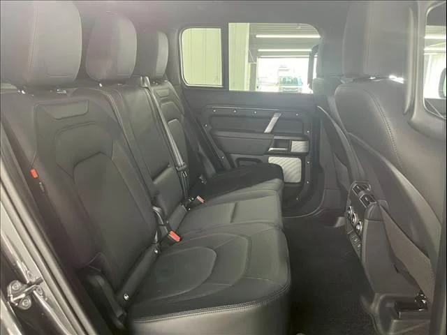Land Rover DEFENDER 7