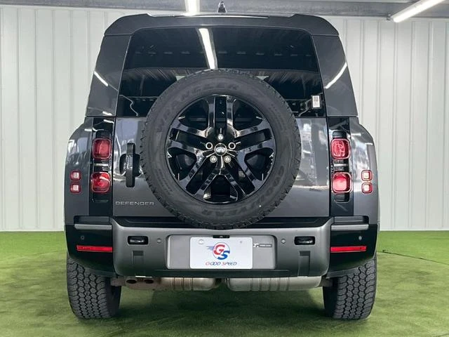 Land Rover DEFENDER 62