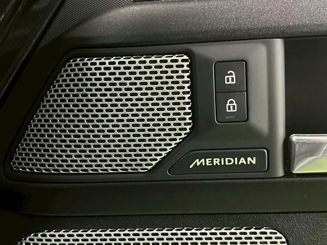 Land Rover DEFENDER 42