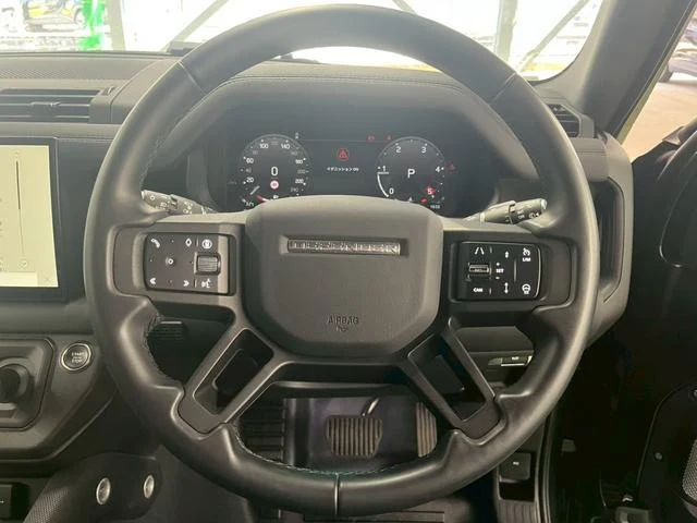 Land Rover DEFENDER 46