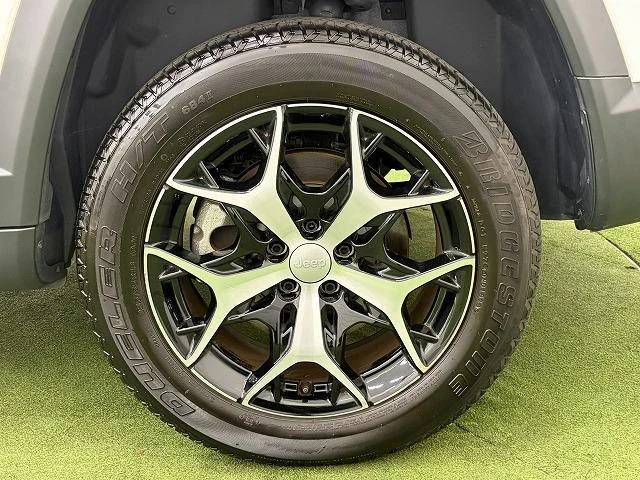 Chrysler JEEP 23