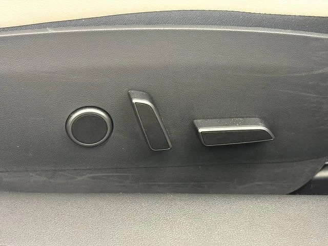 Tesla MODEL 3 48
