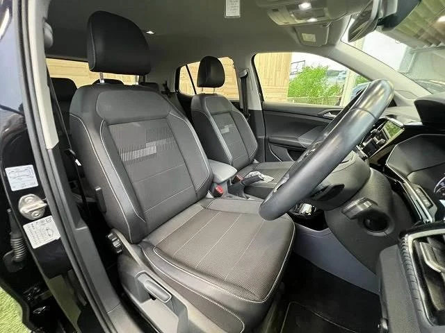 Volkswagen T-CROSS 8