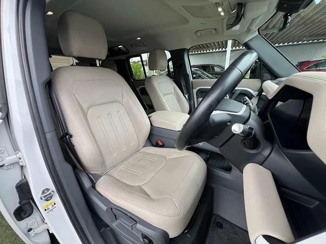 Land Rover DEFENDER 37