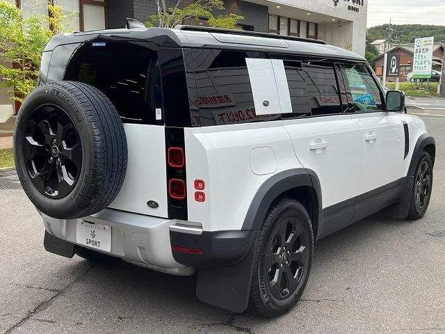 Land Rover DEFENDER 28