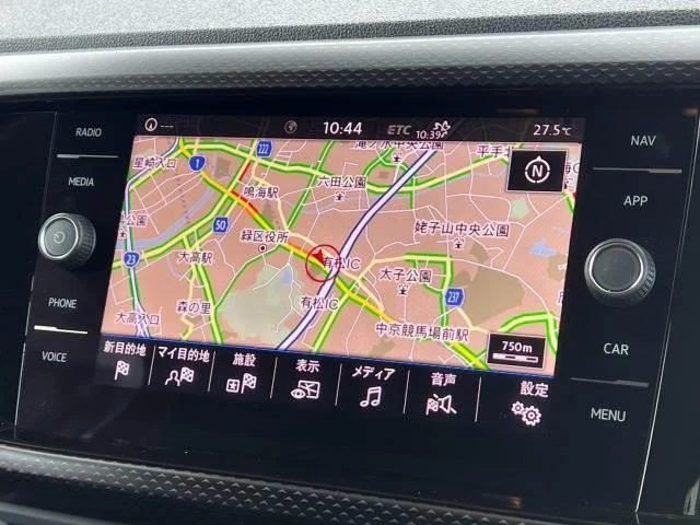 Volkswagen T-CROSS 3