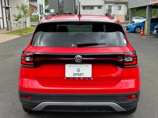 Volkswagen T-CROSS 30