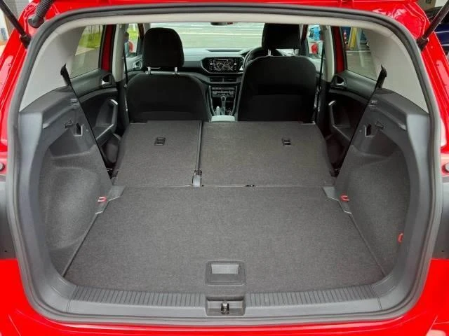 Volkswagen T-CROSS 12