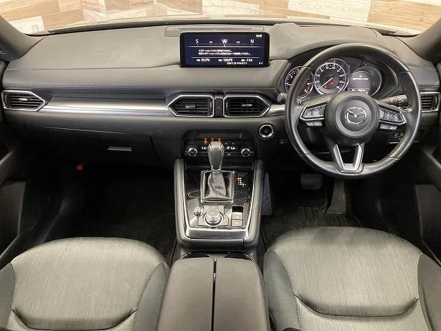 Mazda CX-8 30