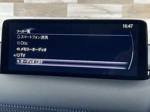 Mazda CX-8 47