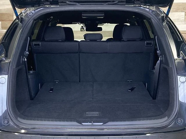 Mazda CX-8 27