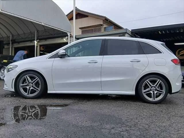 MERCEDES BENZ B-CLASS 19