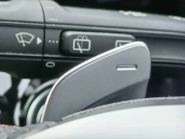 MERCEDES BENZ B-CLASS 40