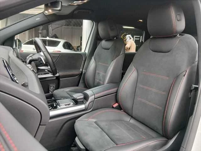 MERCEDES BENZ B-CLASS 28