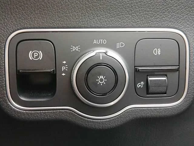 MERCEDES BENZ B-CLASS 39