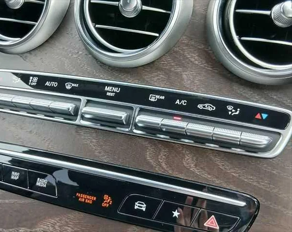 MERCEDES BENZ GLC-CLASS 29