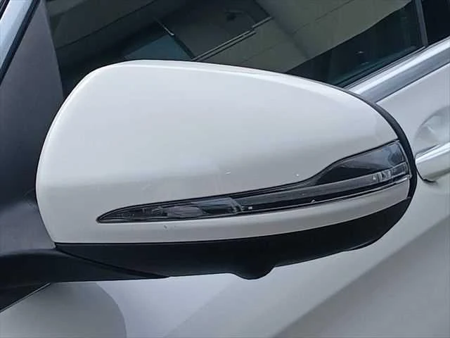 MERCEDES BENZ GLC-CLASS 21