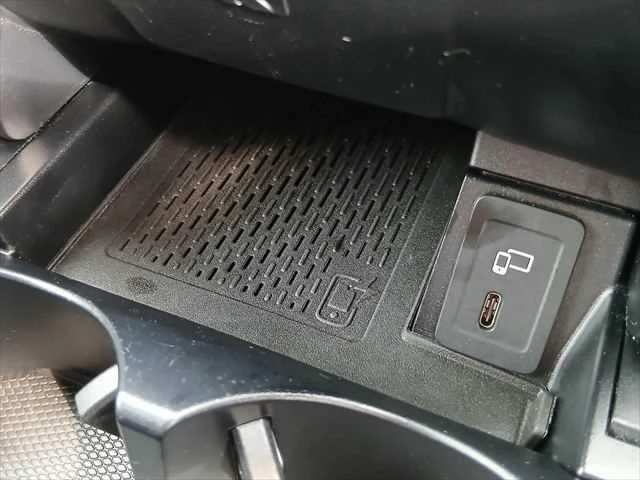 MERCEDES BENZ GLC-CLASS 33