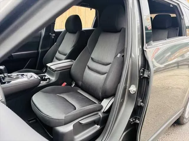 Mazda CX-8 28