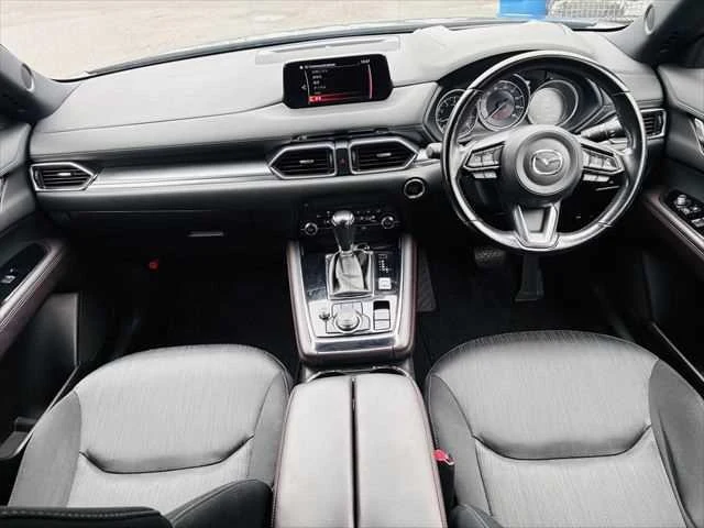 Mazda CX-8 2