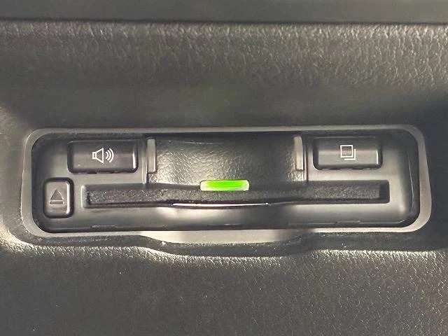 Mazda MAZDA3 8