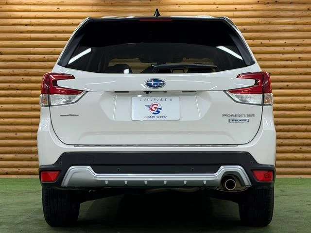 Subaru FORESTER 26