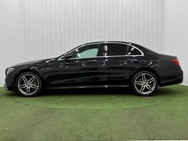 MERCEDES BENZ E-CLASS 17