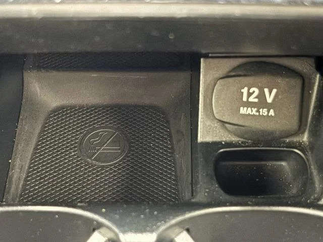 MERCEDES BENZ E-CLASS 56