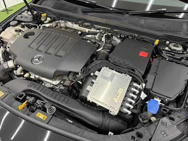 MERCEDES BENZ CLA-CLASS 65
