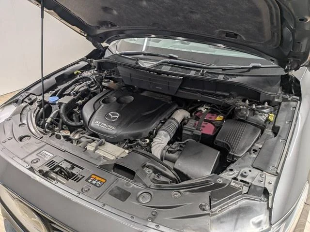 Mazda CX-8 62