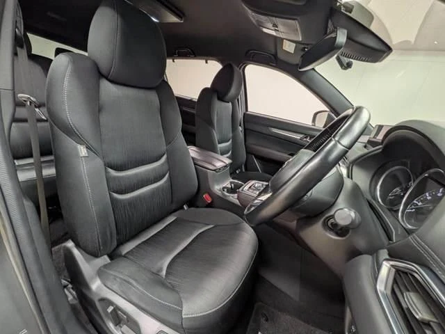 Mazda CX-8 10