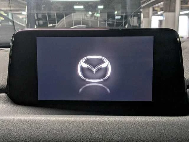 Mazda CX-8 3