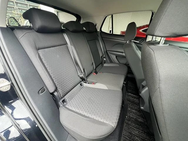 Volkswagen T-CROSS 33