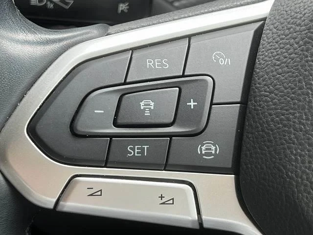 Volkswagen T-CROSS 5