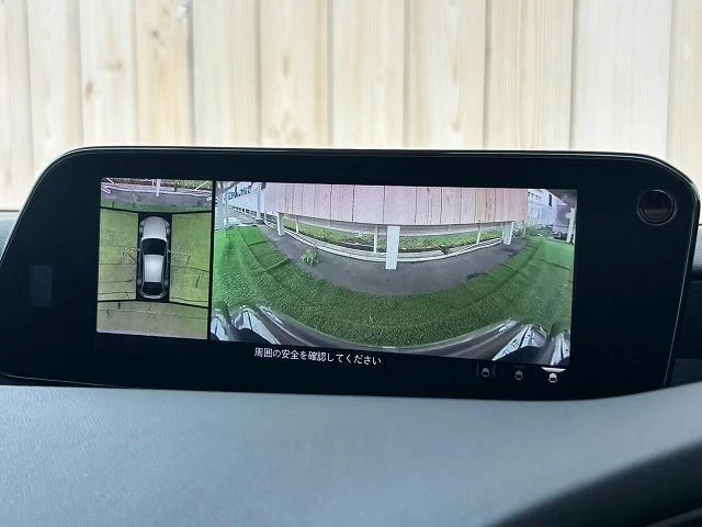 Mazda MAZDA3 48