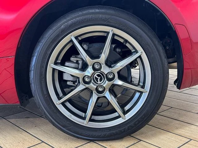 Mazda ROADSTER 26