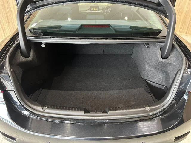 Mazda ATENZA 11